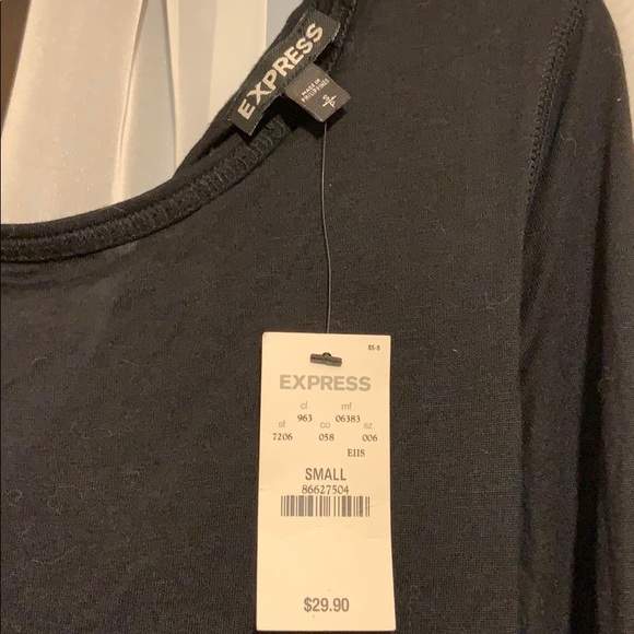 NWT Express Sexy top. scoop neck, open back - Picture 3 of 4